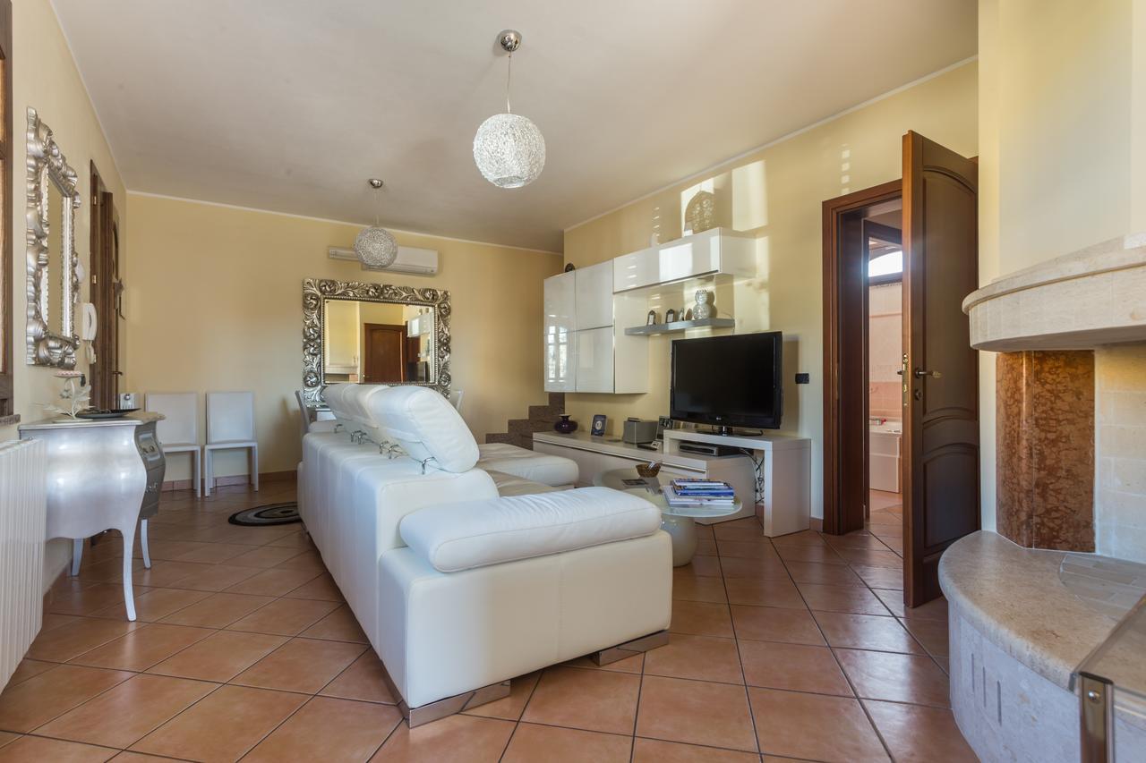 Anaelehouseapartments Ltb Arborea Εξωτερικό φωτογραφία